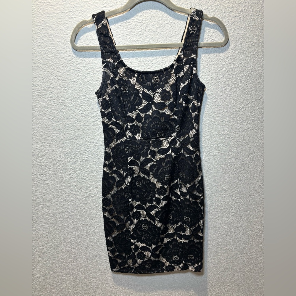 Black Lace Cocktail Dress